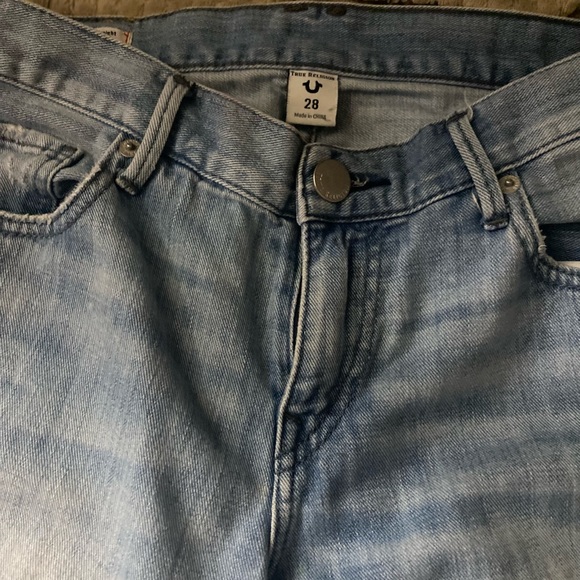 True religion size 28 - Picture 2 of 3